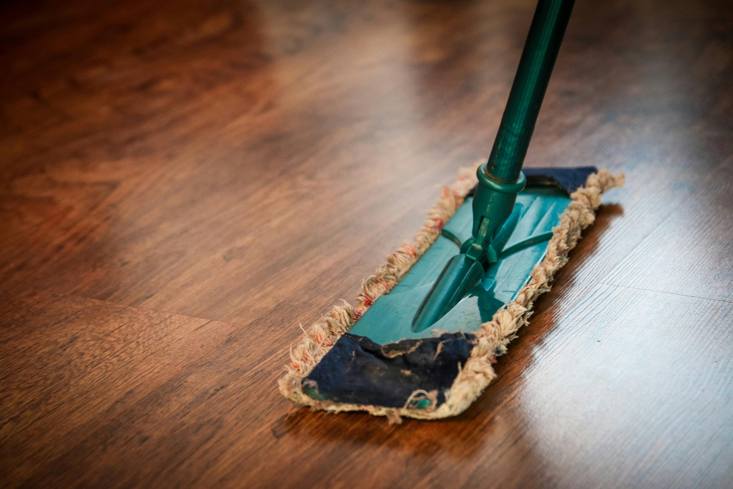How to Clean Vinyl Flooring